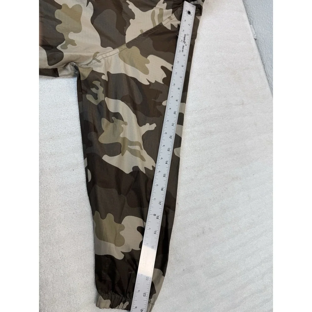 The Childrens Place Camouflage Pullover Windbreaker Jacket Boys Size L 10/12